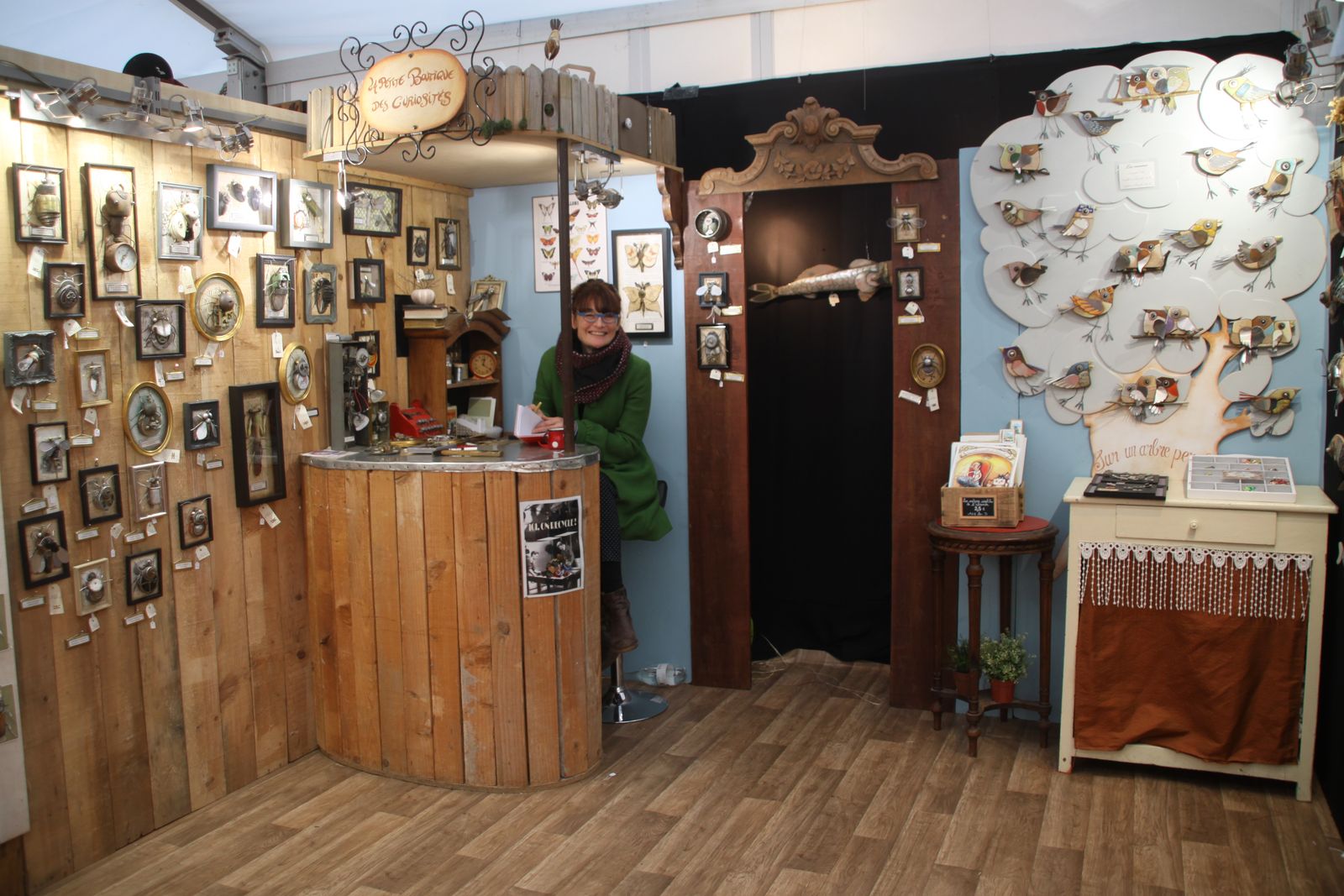 Photo présentant Annaïg au Marché de Noël en 2013